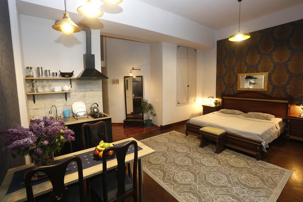 Apartments On Nikoladze 5 Tbiliszi Kültér fotó